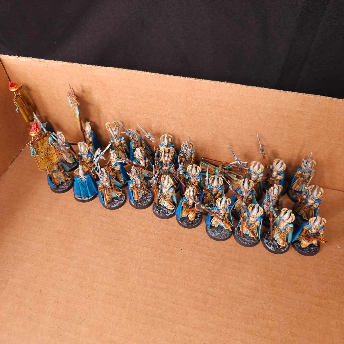 Age of Sigmar / The Old World - Cities of Sigmar / High Elf Realms - Painted Phoenix Guard - full lot
