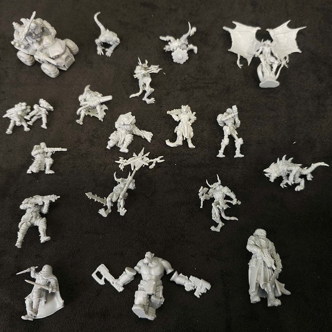 Fantasy & Sci-Fi Miniatures Mystery Box