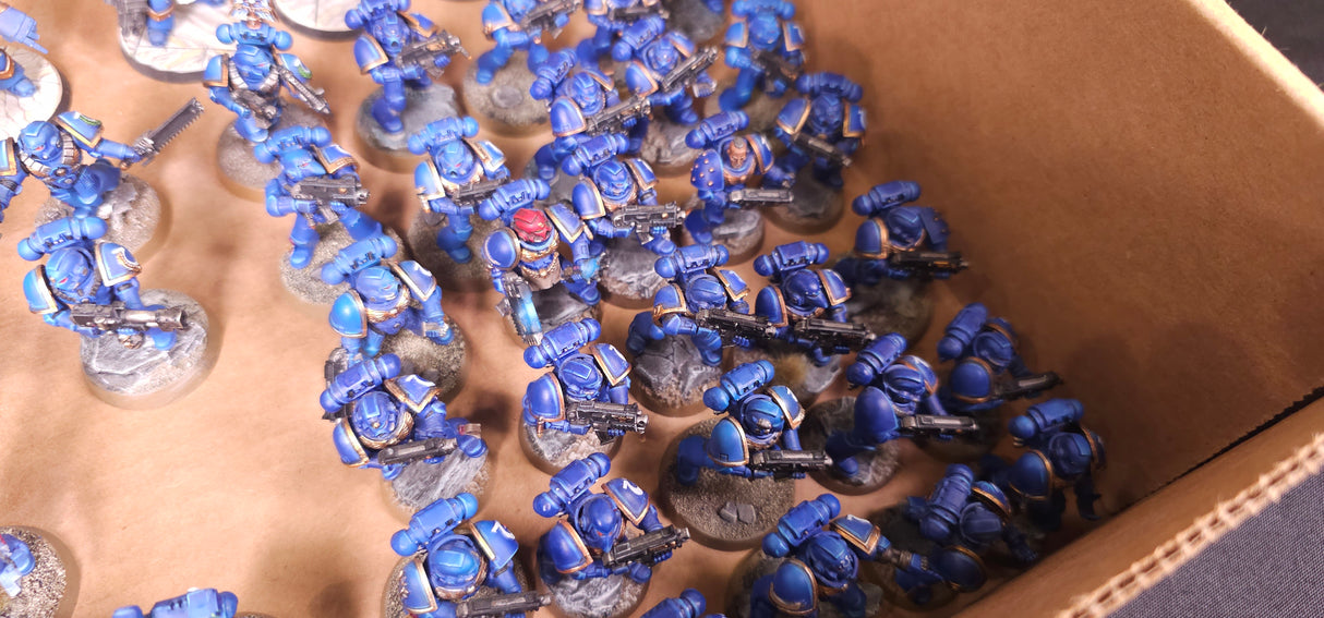 Warhammer 40,000 - Ultramarines - Painted Infantry, Vehicle & Aircraft Army