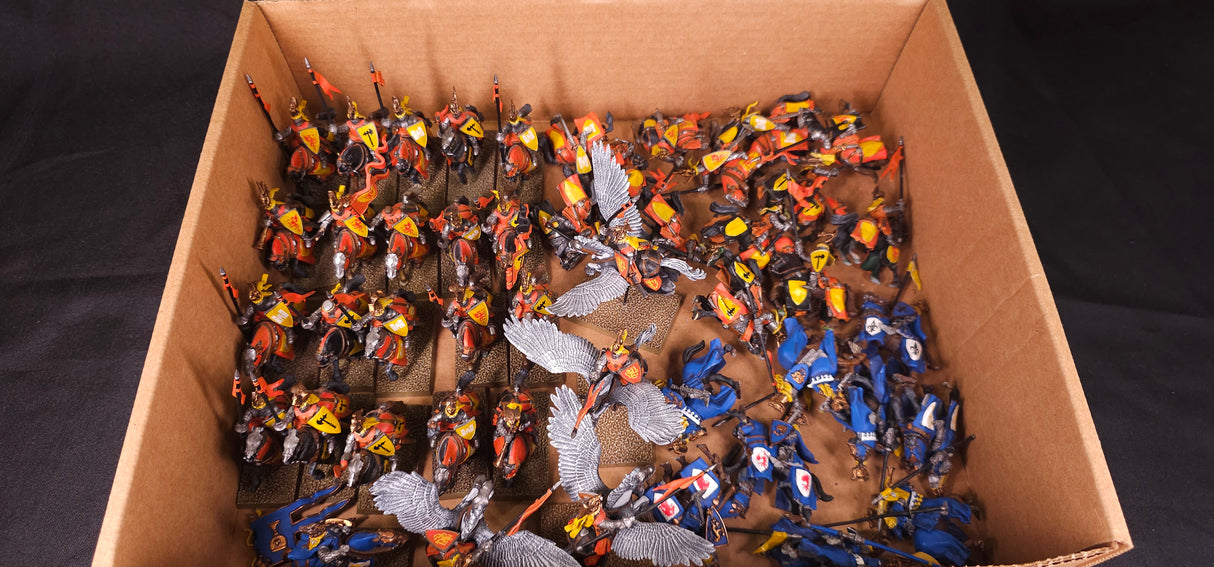 Warhammer: The Old World - Kingdom of Bretonnia - Painted Cavalry & Infantry Army