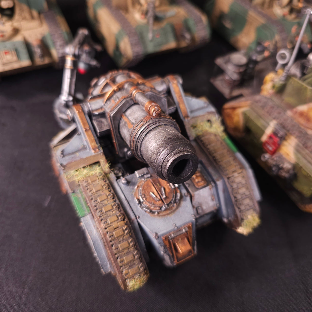 Warhammer 40,000 - Astra Militarum - Painted Artillery Tank Lot