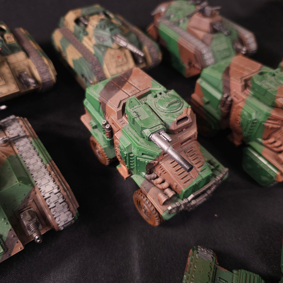 Warhammer 40,000 - Astra Militarum - Painted Chimera & Taurox Transport Lot