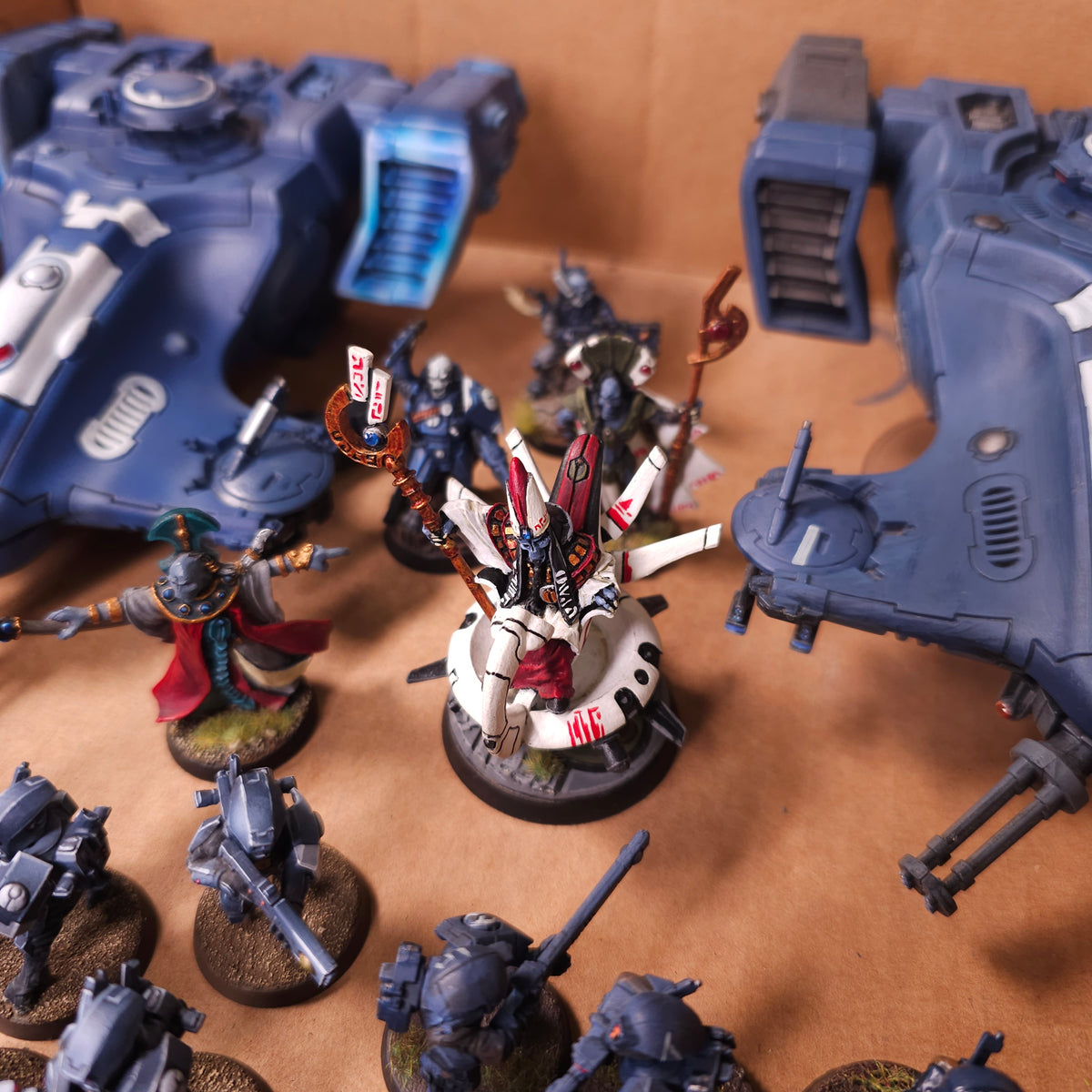 Warhammer 40,000 - T'au Empire - Painted Battlesuit & Infantry Army #1