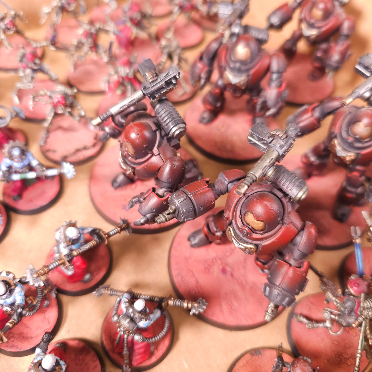 Warhammer 40,000 - Adeptus Mechanicus - Painted Infantry & Kastelan Robot Force