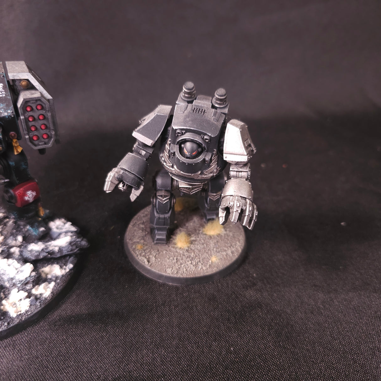Warhammer 40,000 - Deathwatch - Dreadnought Pair - MiniWarGaming Narrative Campaigns