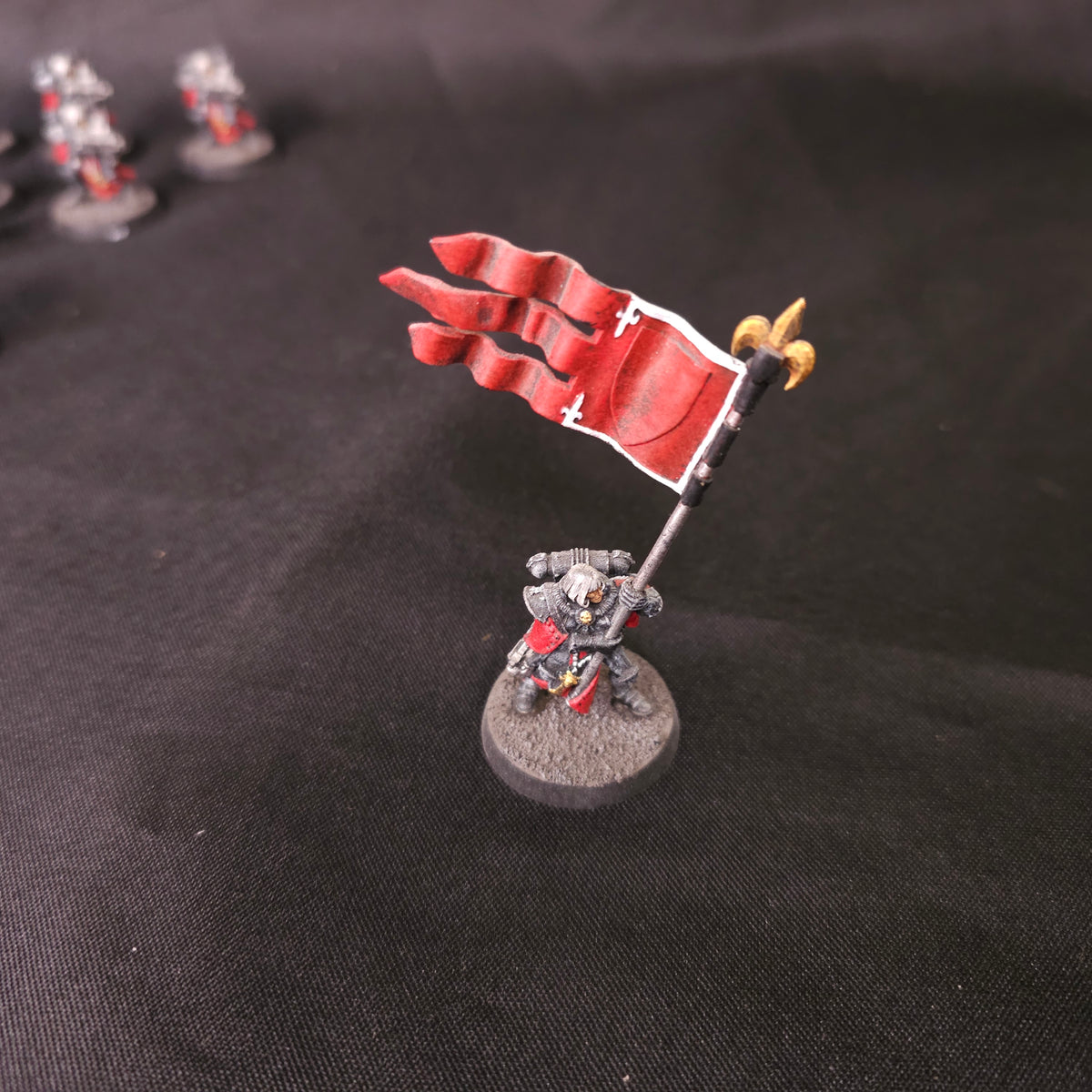 Warhammer 40,000 - Sisters of Battle - 28-Model Classic OOP Metal Infantry Force with Banner