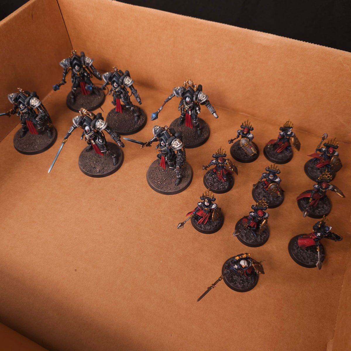 Warhammer 40,000 - Adepta Sororitas - Painted Paragon Warsuits & Sacresants