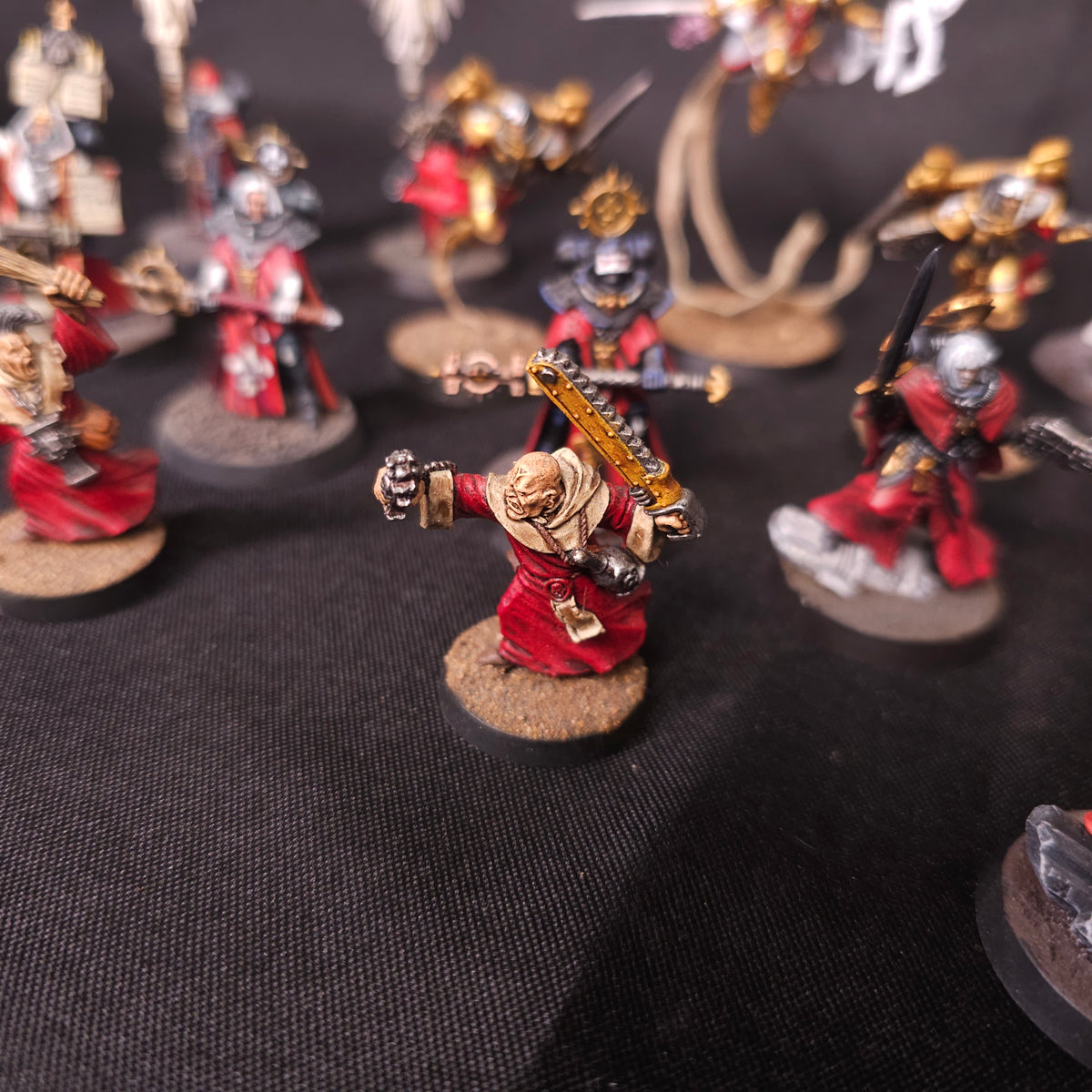 Warhammer 40,000 - Adepta Sororitas - Painted Character Collection with Saint Celestine