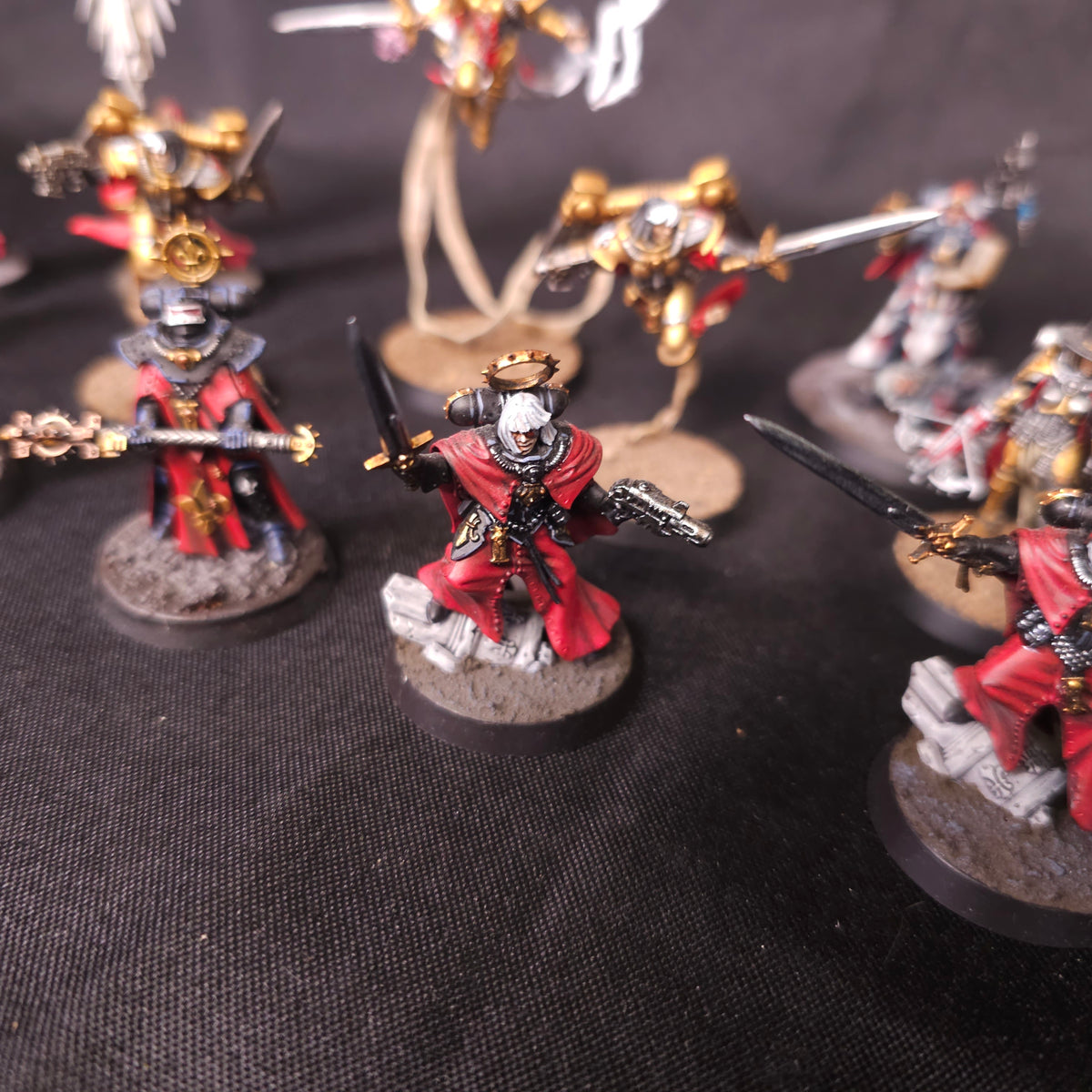 Warhammer 40,000 - Adepta Sororitas - Painted Character Collection with Saint Celestine
