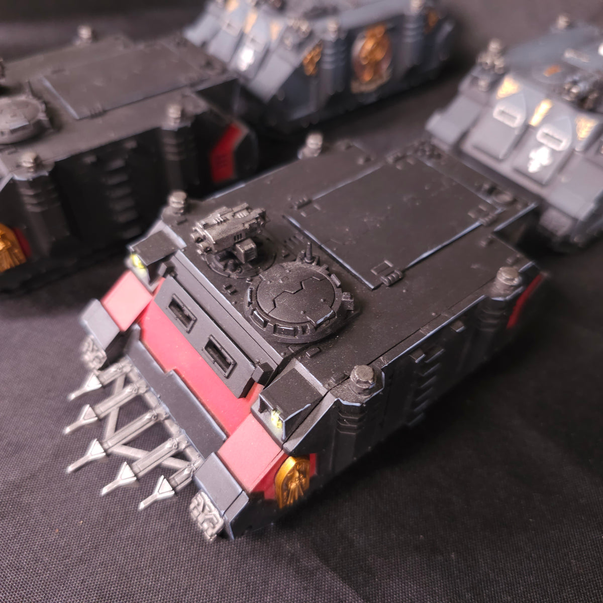 Warhammer 40,000 - Adepta Sororitas - Painted Rhino Transport Lot