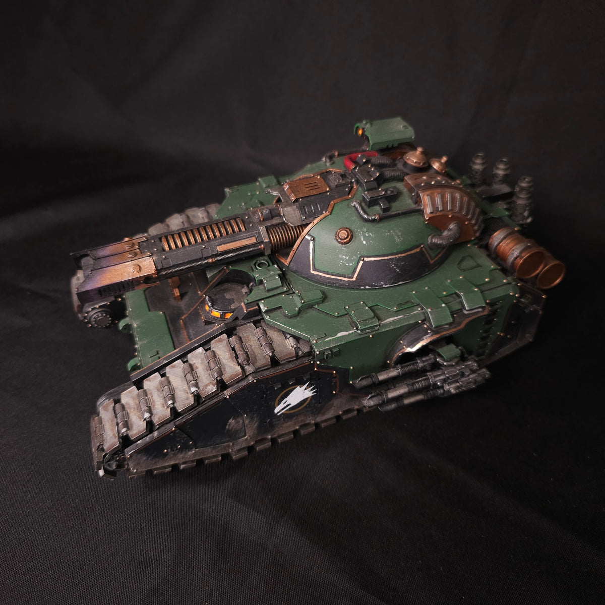 Horus Heresy - Salamanders - Forge World Resin Glaive Super-heavy Tank