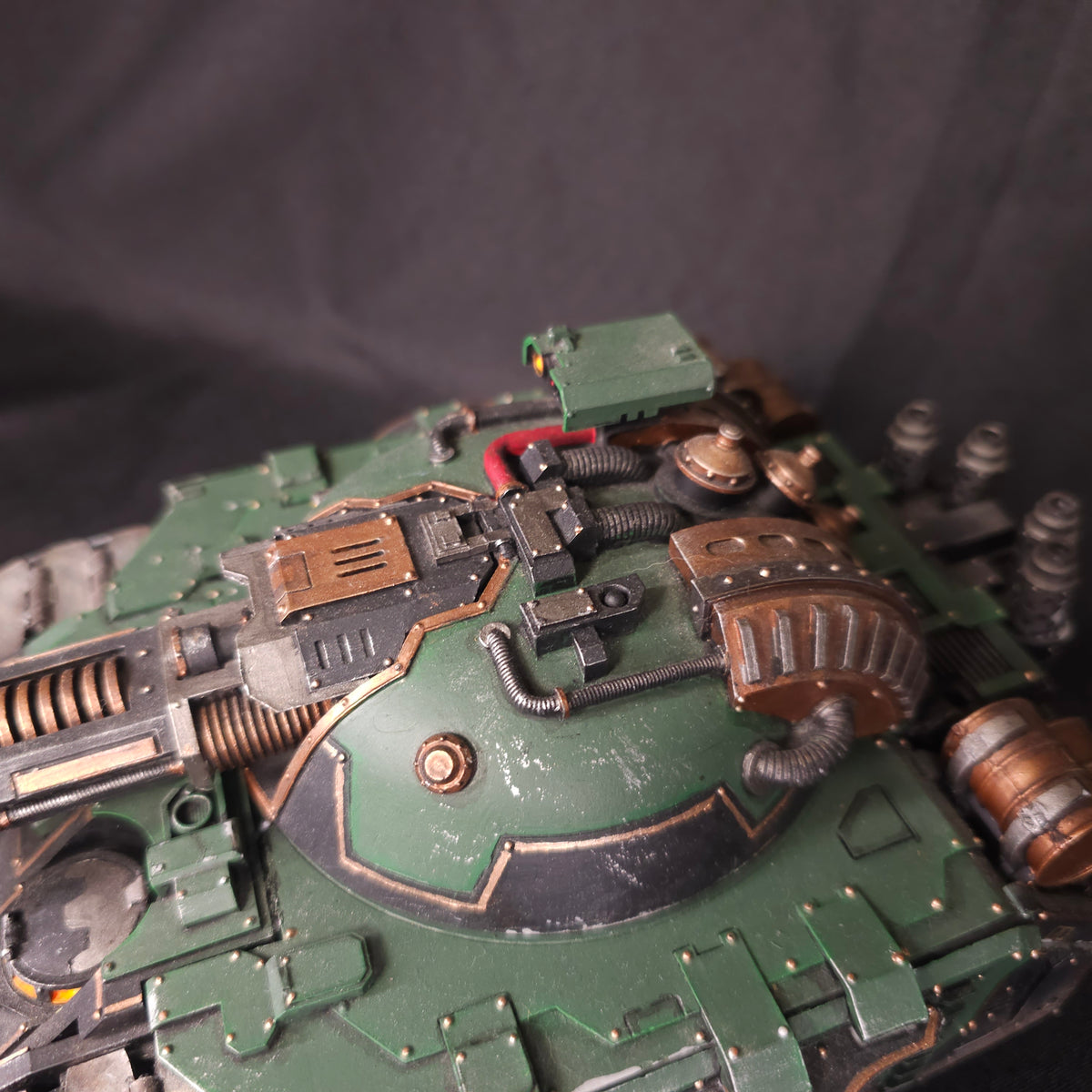 Horus Heresy - Salamanders - Forge World Resin Glaive Super-heavy Tank