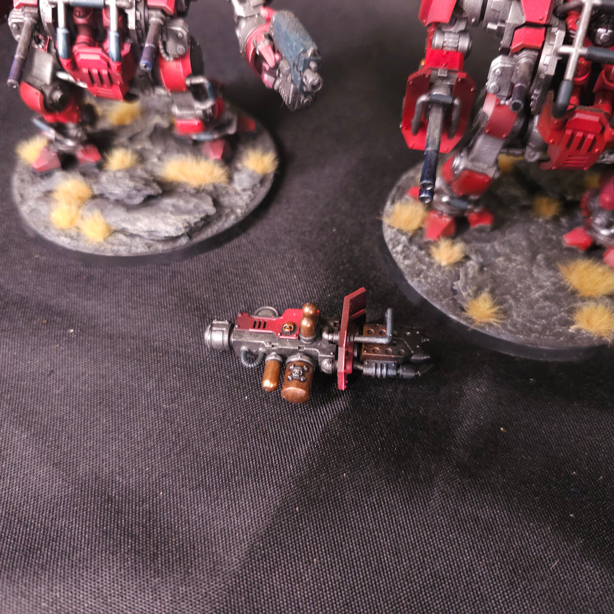 Warhammer 40,000 - Blood Angels - Painted Invictor Tactical Warsuits