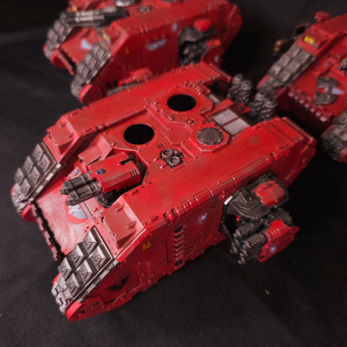 Warhammer 40,000 - Blood Angels - Painted Land Raider Tank Lot