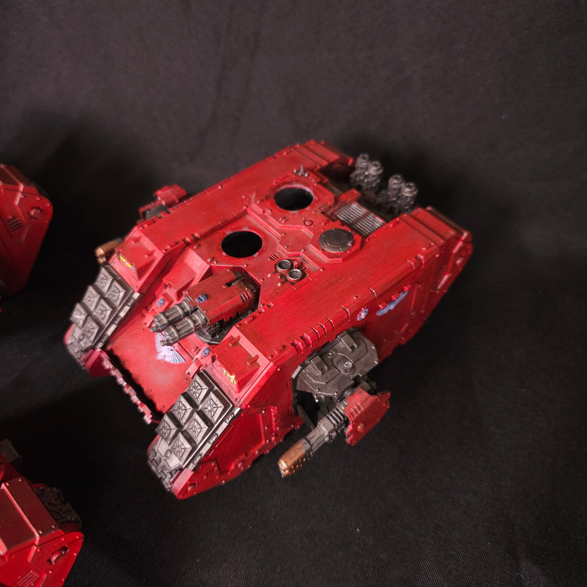 Warhammer 40,000 - Blood Angels - Painted Land Raider Tank Lot
