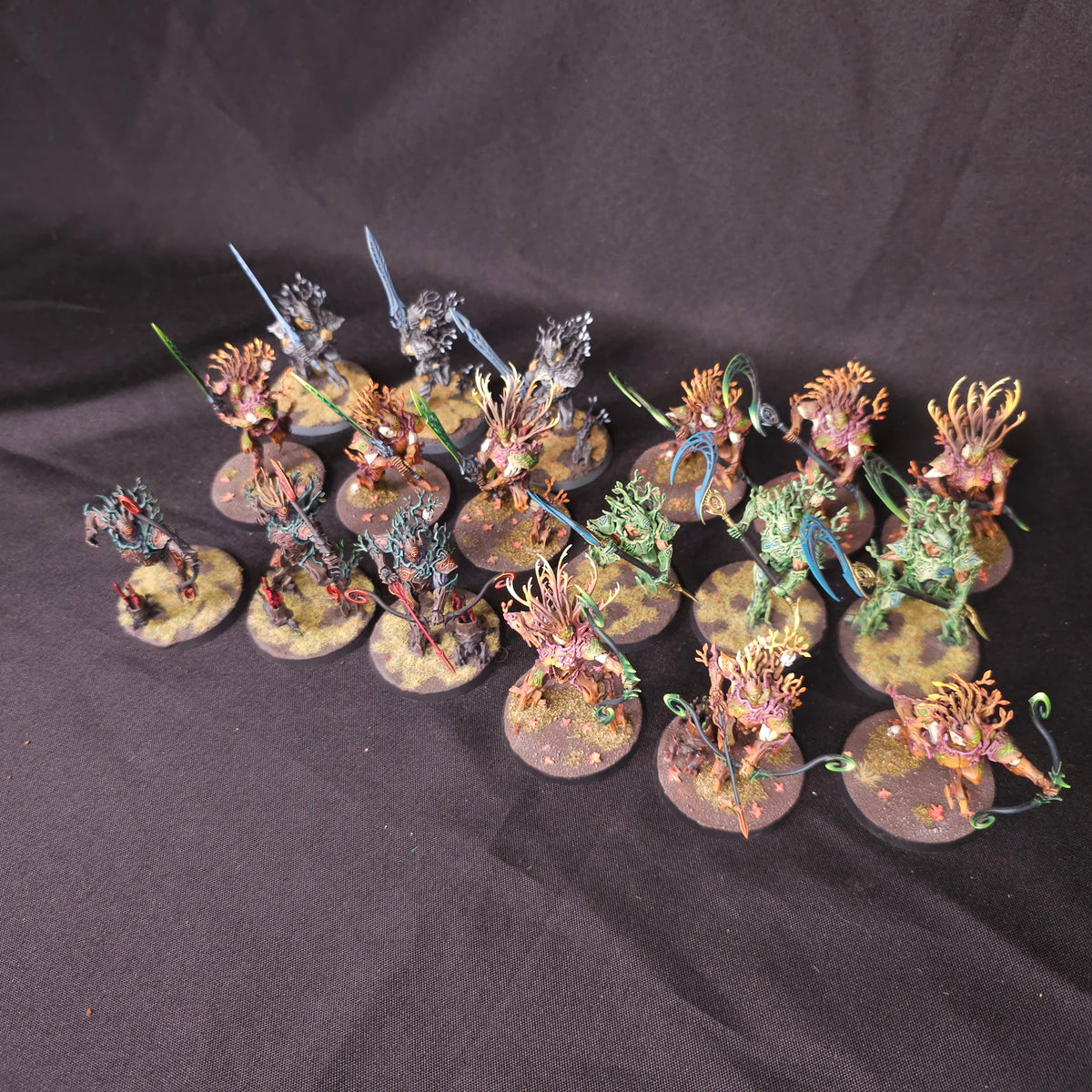 Age of Sigmar - Sylvaneth - Painted Kurnoth Hunters with Bows, Swords and Scythes