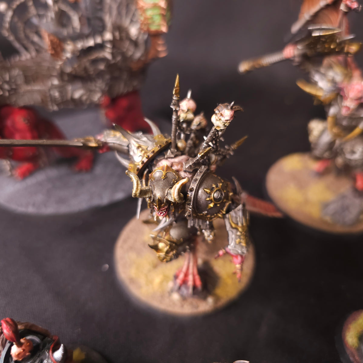 Age of Sigmar - Slaves to Darkness - Painted Converted Warshrine and Character Collection