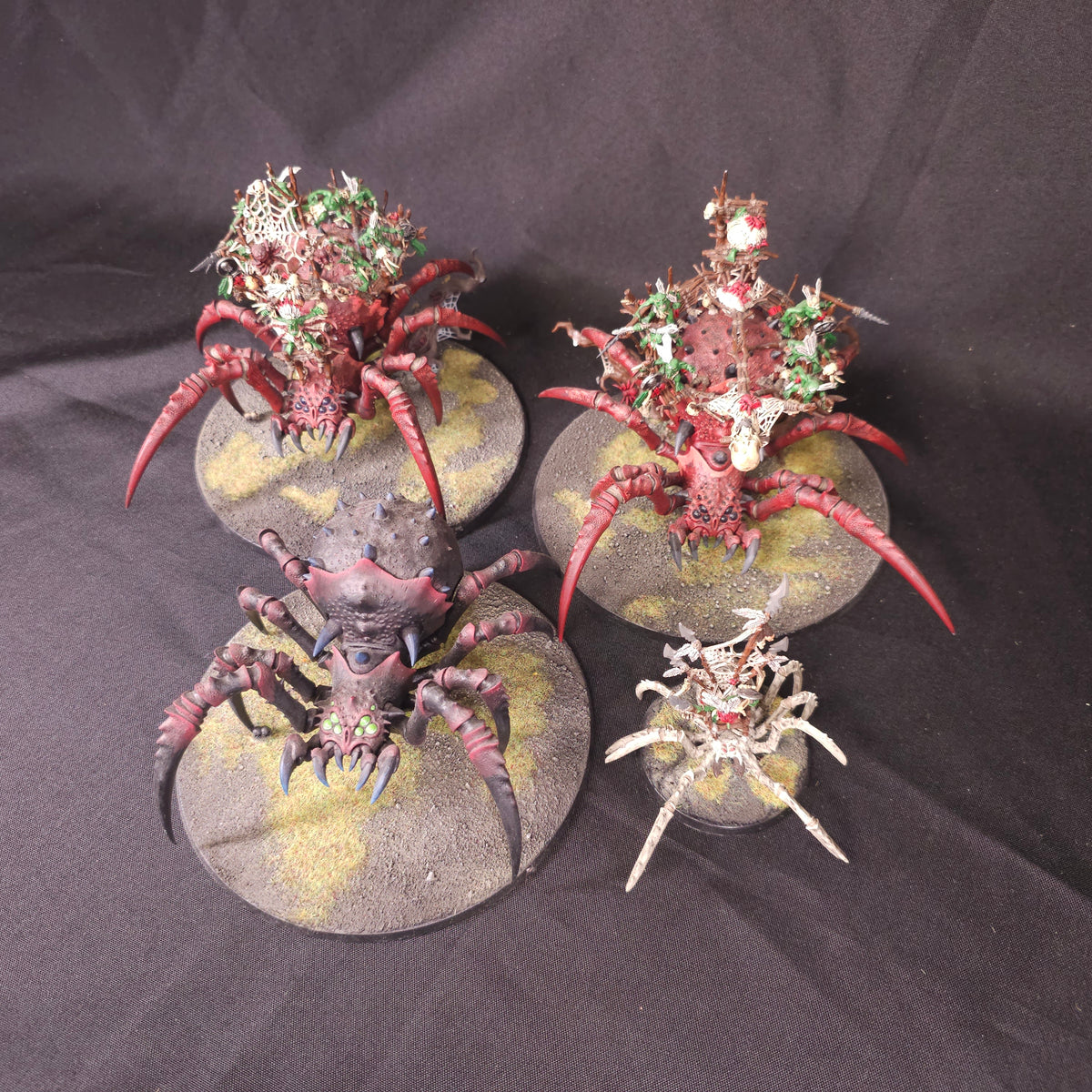 Age of Sigmar - Gloomspite Gitz - Painted Arachnarok Spider Collection