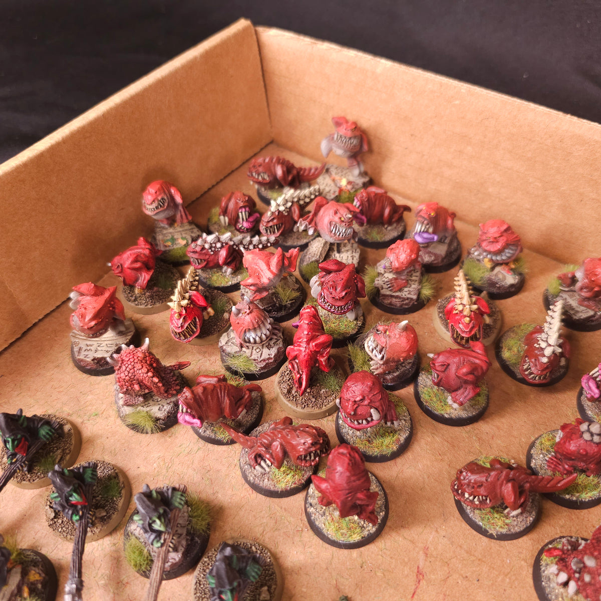 Age of Sigmar - Gloomspite Gitz - Painted Squig Herd and Goblin Herders