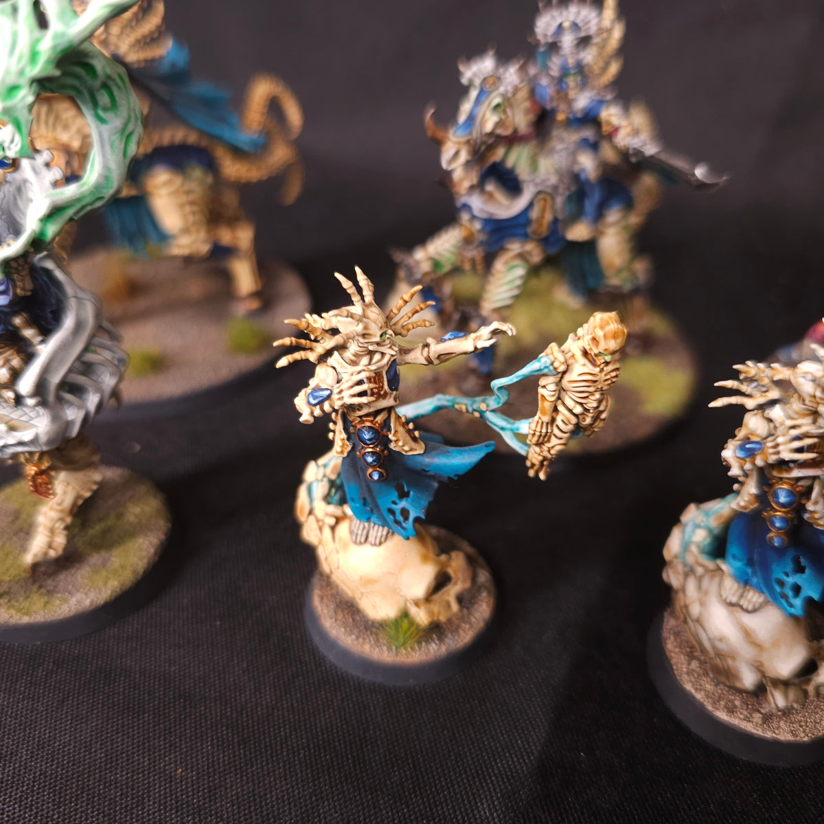 Age of Sigmar - Ossiarch Bonereapers - Painted Mounted Leaders and Mortisans