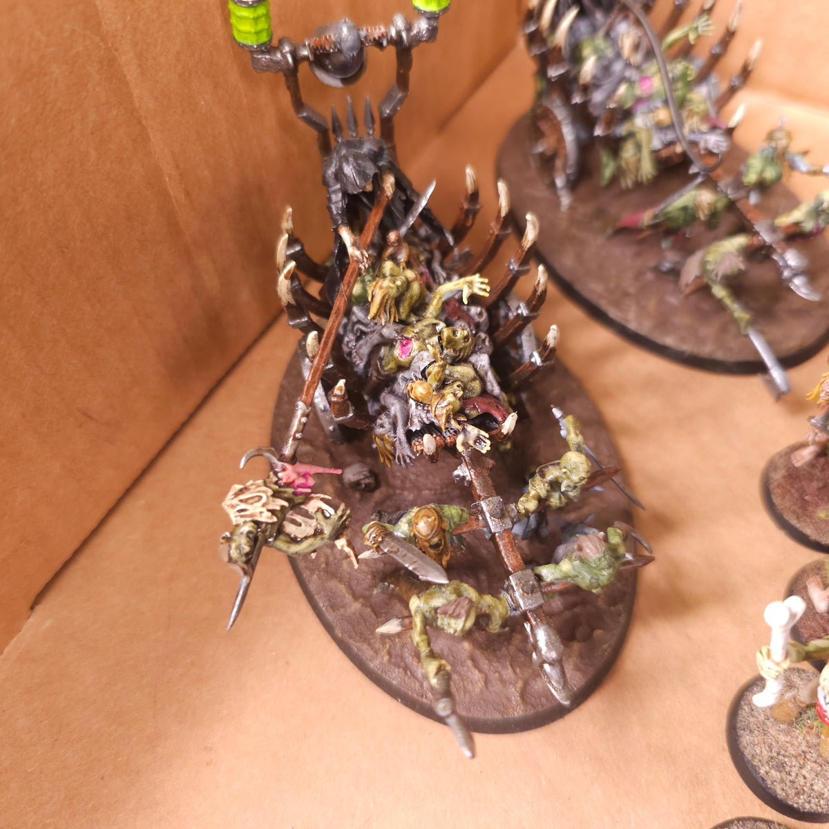 Age of Sigmar / The Old World - Soulblight Gravelords / Vampire Counts - Painted Zombie Horde and Corpse Carts
