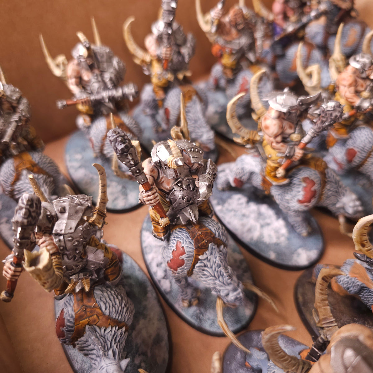 Age of Sigmar / The Old World - Ogor Mawtribes / Ogre Kingdoms - Painted Mournfang Cavalry