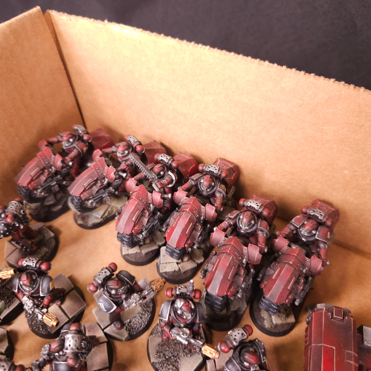 Word Bearers L041 — detail or alternate view 4