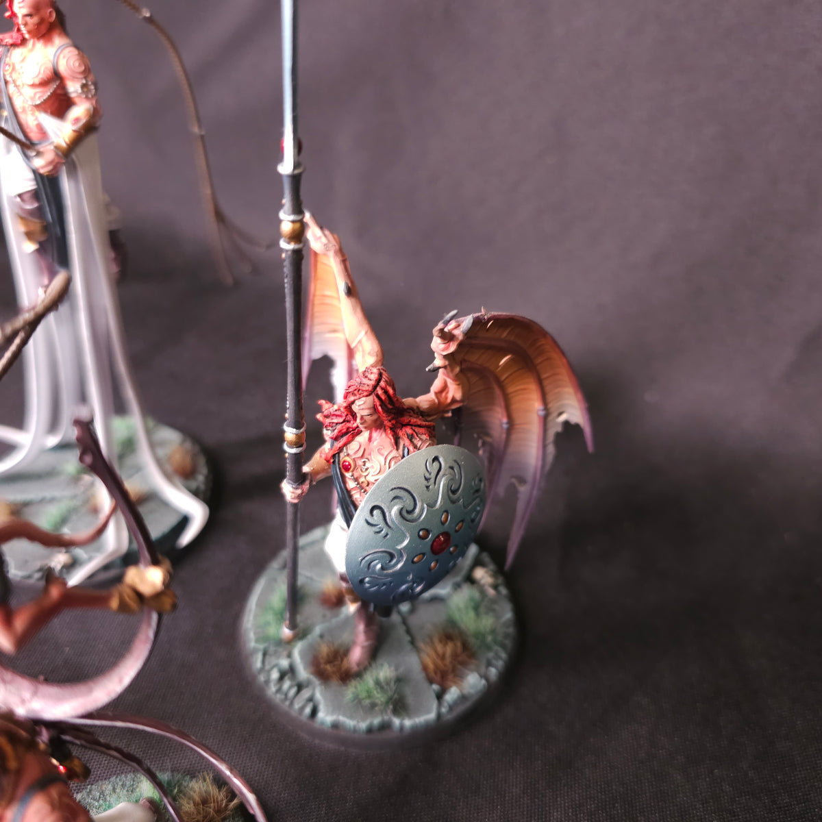 Hedonites of Slaanesh L046 — detail or alternate view 4