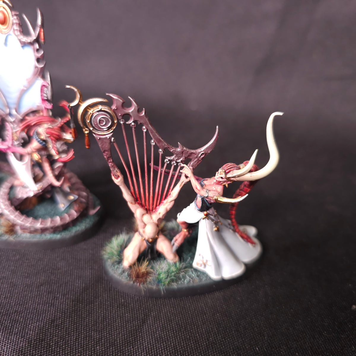 Hedonites of Slaanesh L047 — detail or alternate view 3