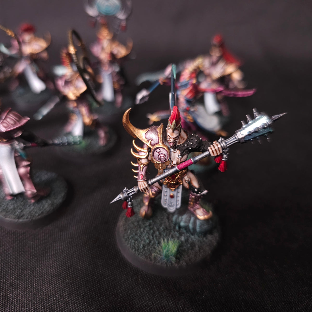 Hedonites of Slaanesh L048 — detail or alternate view 2