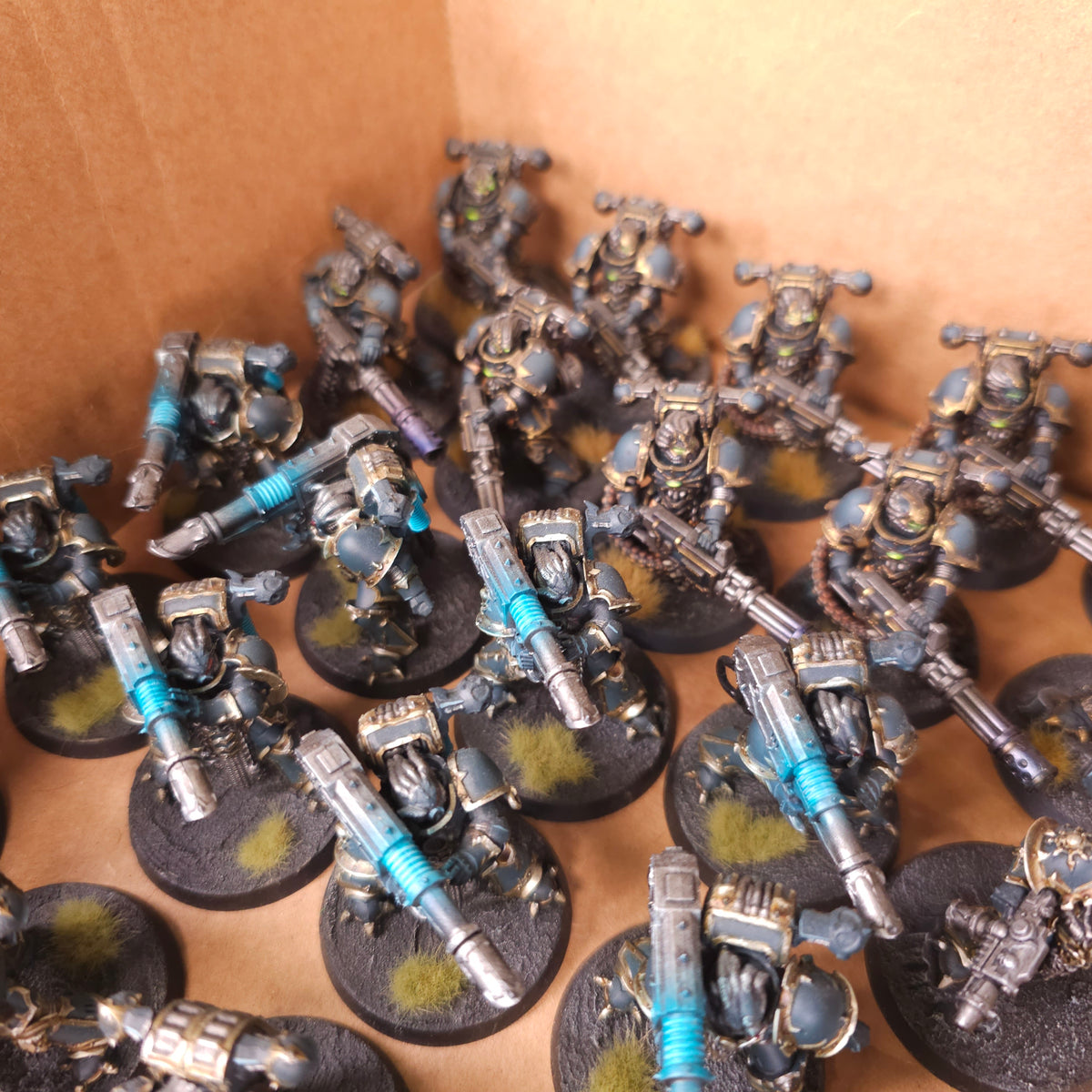 Painted Heavy-Weapon Infantry - Blue Weapon Details - detail view 3