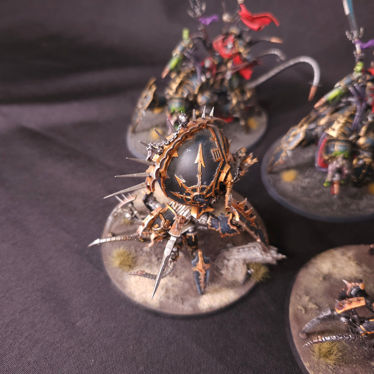 Painted Lords Discordant and Venomcrawlers - detail view 5