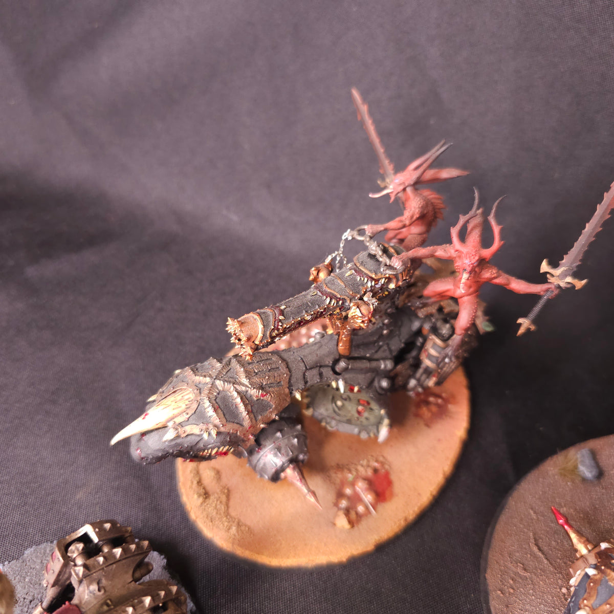 Painted Skull Cannons and Blood Throne - detail view 4