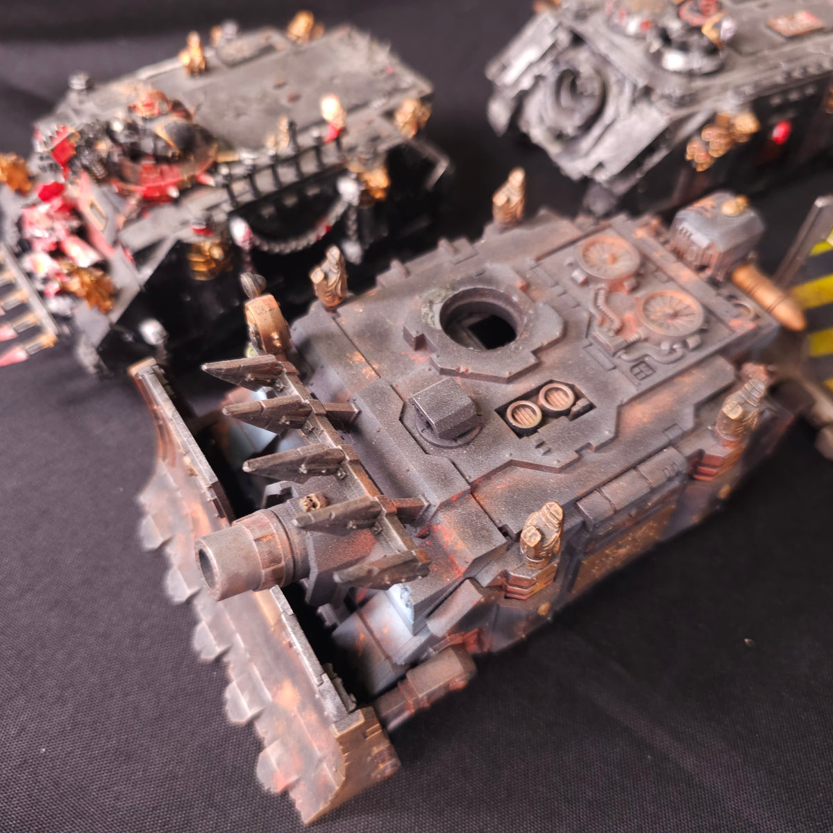 Painted Vindicator and Rhino Armour Group - detail view 4