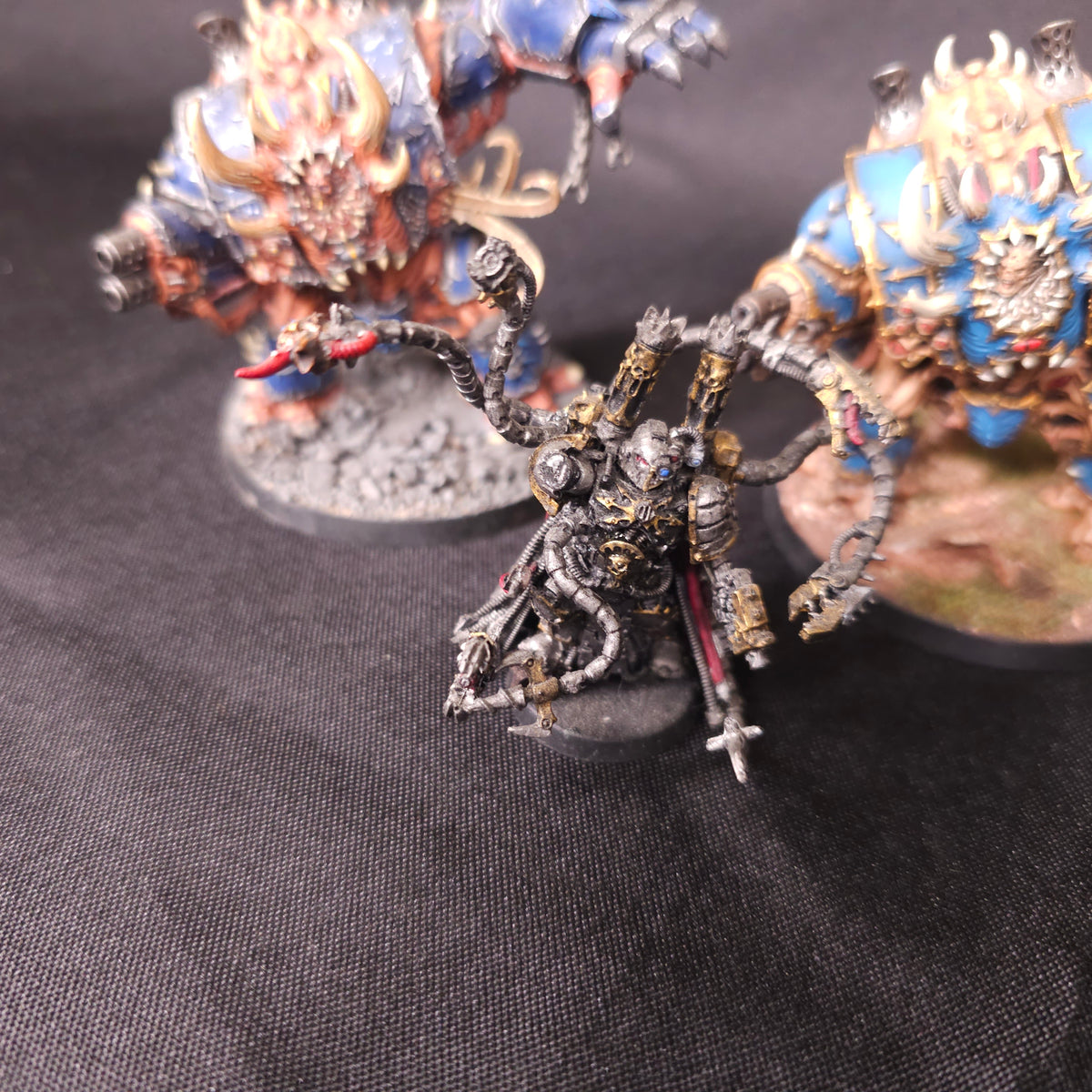 Blue Helbrutes and Warpsmith — detail view 2