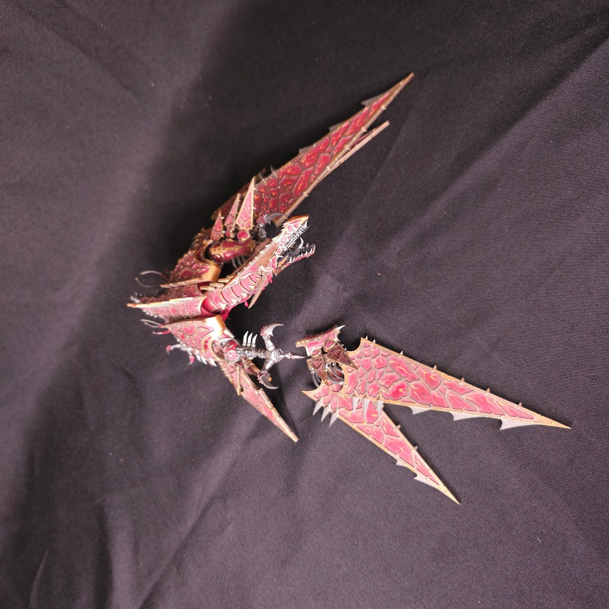 Red Heldrake - Needs Repair — complete lot overview