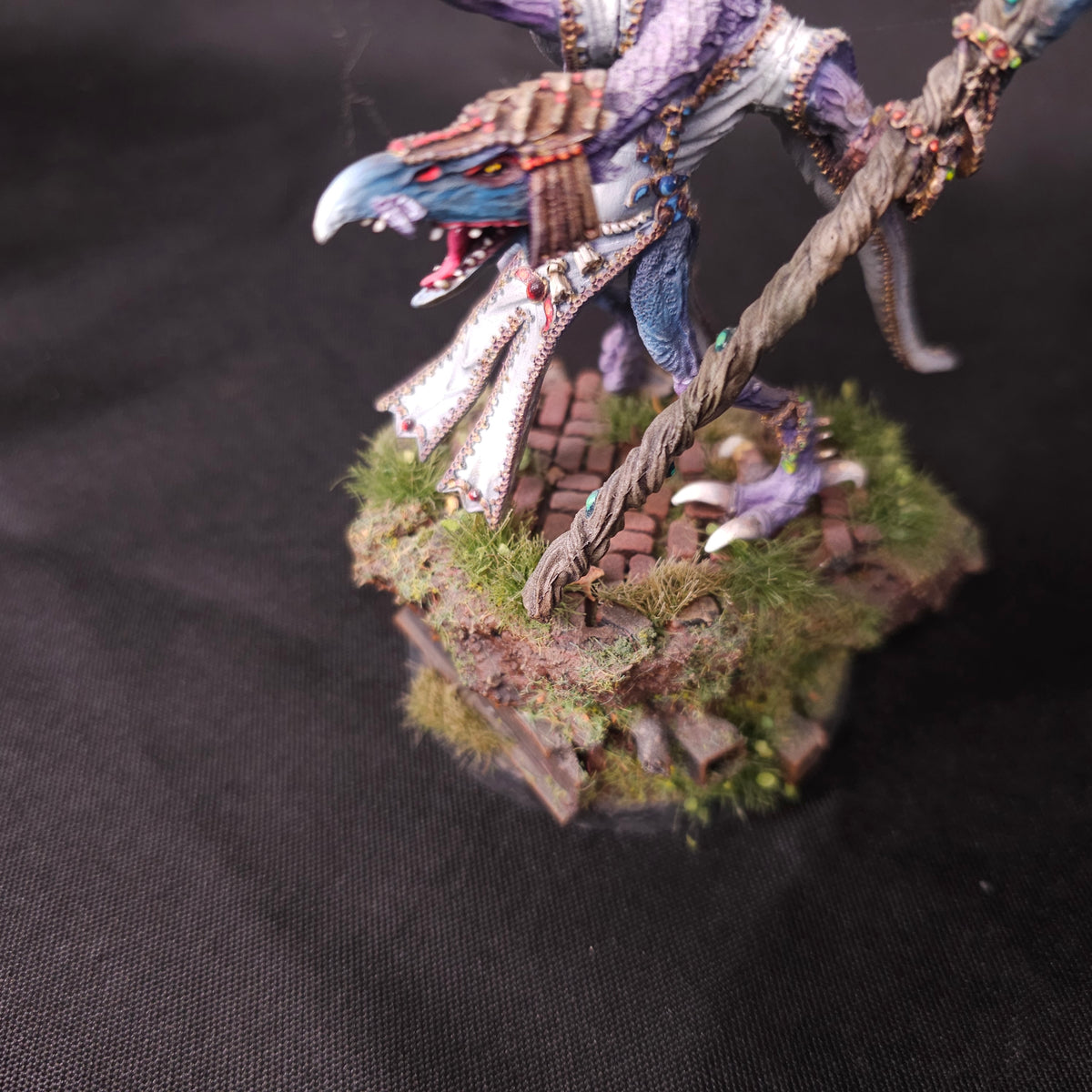 Painted Classic Kairos Fateweaver - detail 3