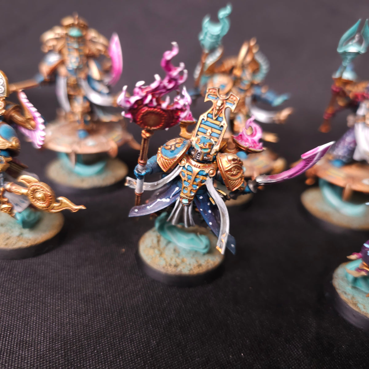 High-Quality Painted Sorcerers and Ahriman - detail 5