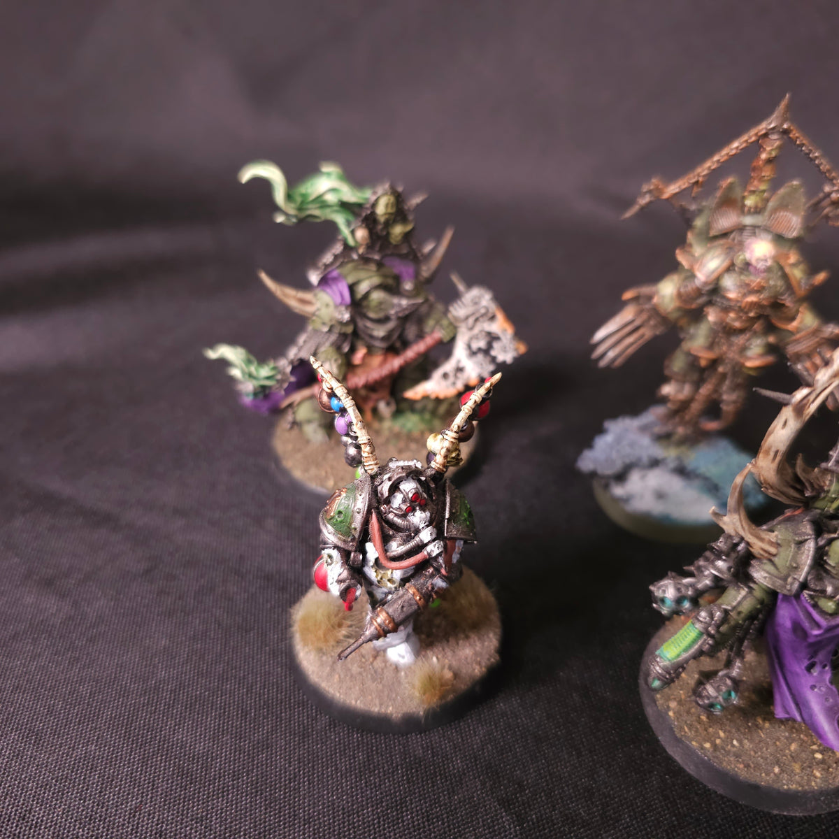 Death Guard Lords and Characters - photograph 12, alternate view or detail