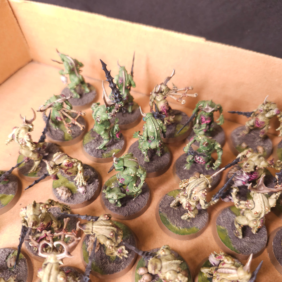 Plaguebearer Host - Purple Accents - photograph 4, alternate view or detail