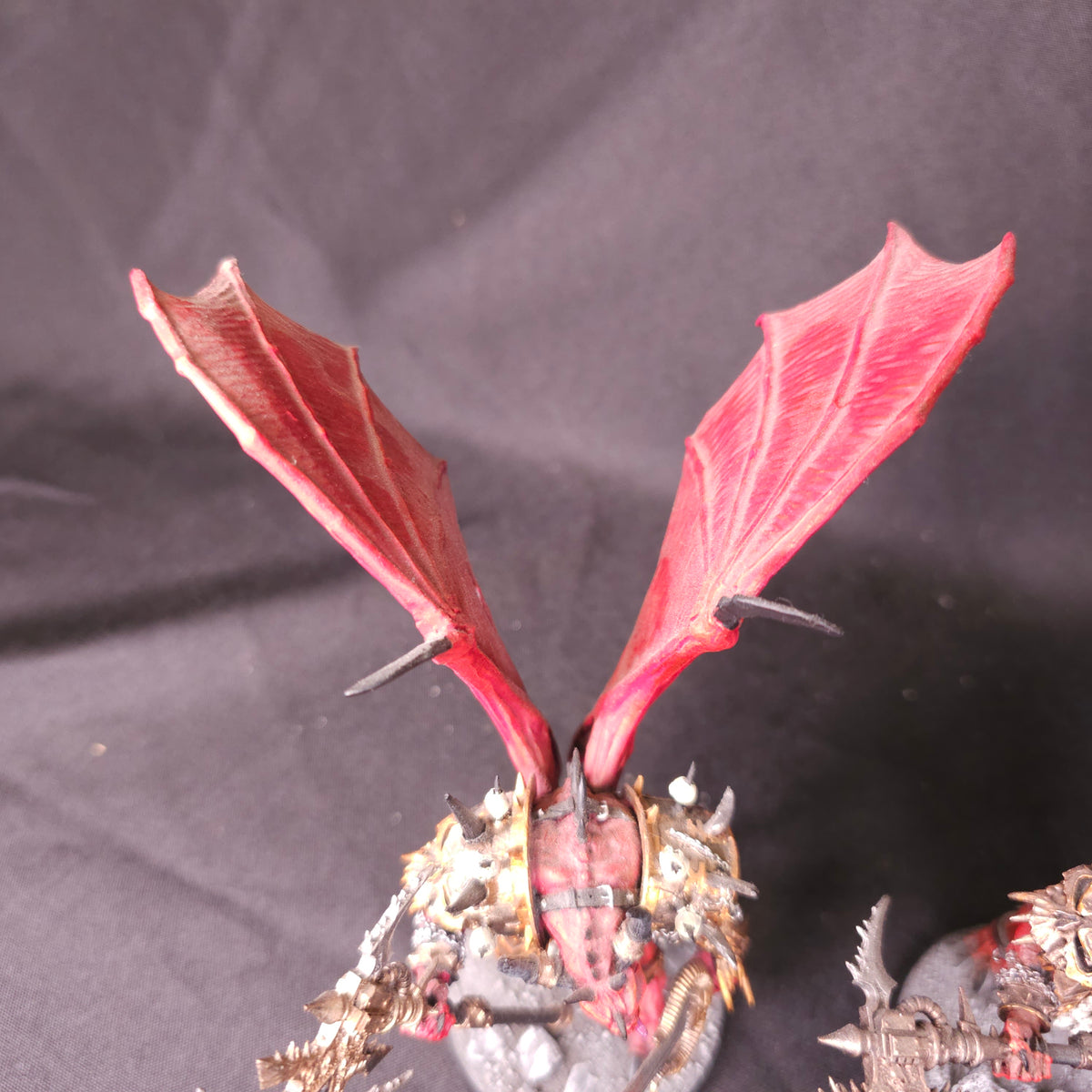 Forge World Khorne Daemon Princes - Balrog Wing Conversion - photograph 5, alternate view or detail