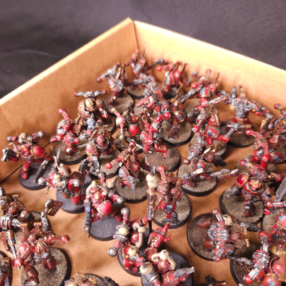 Khorne Berzerkers and Chaos Marine Infantry - detail view 3