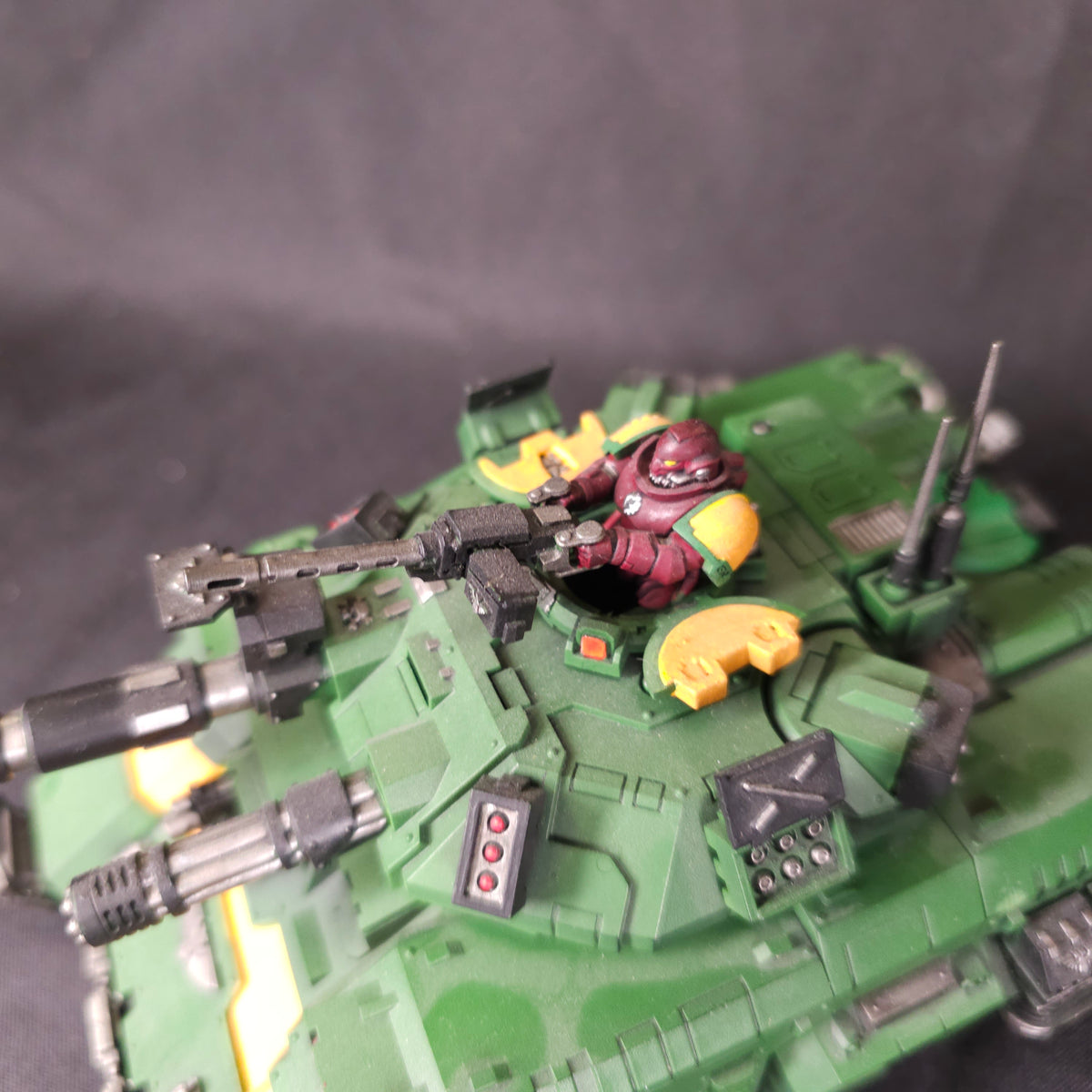 Scions of the Forge Gladiator Valiant, detail view 1