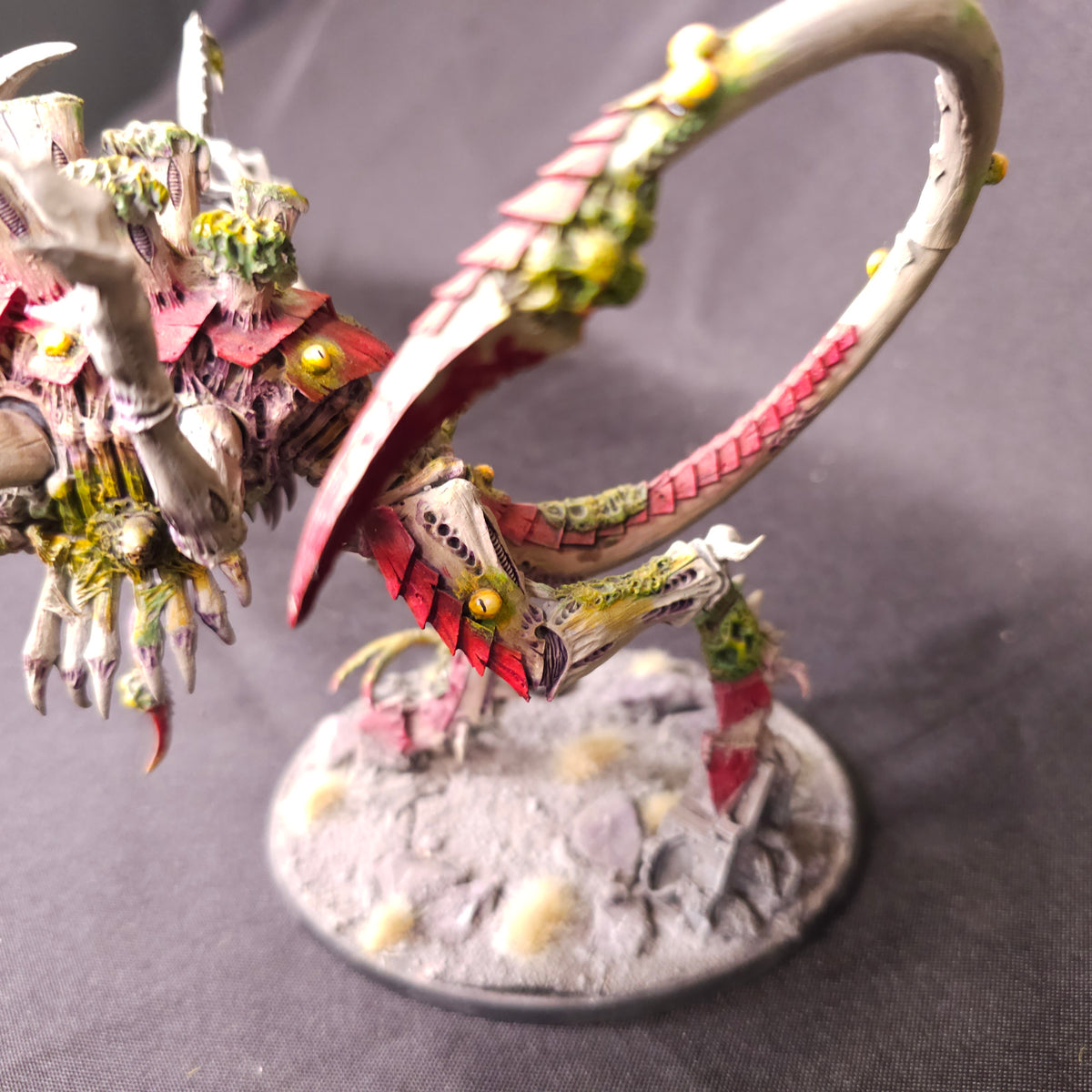 Tyranids Nurgle Converted Dimachaeron, detail view 3