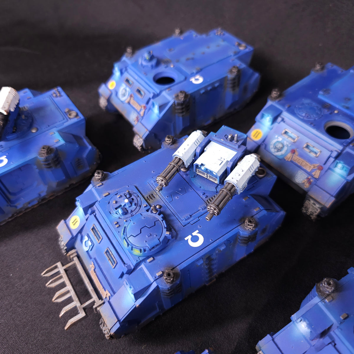 Ultramarines Rhino Razorback and Support Vehicle Group, detail view 3