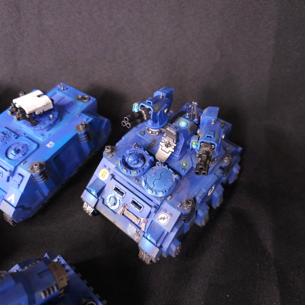 Ultramarines Rhino Razorback and Support Vehicle Group, detail view 6