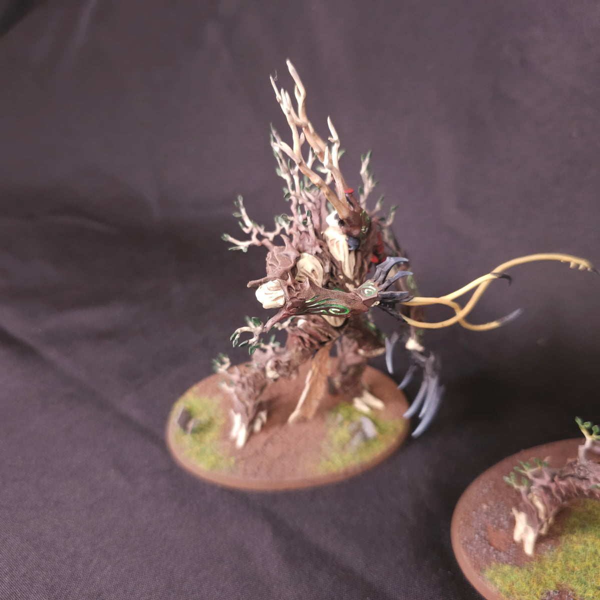 Sylvaneth - Treelord Trio - Ancient Grove - alternate or detail view 2