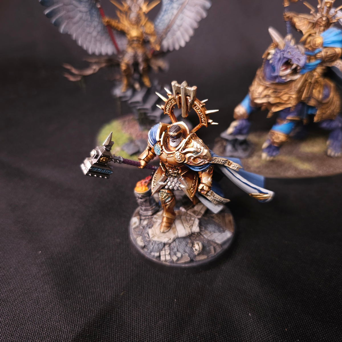 Stormcast Eternals - Celestant-Prime and Command Heroes - alternate or detail view 2