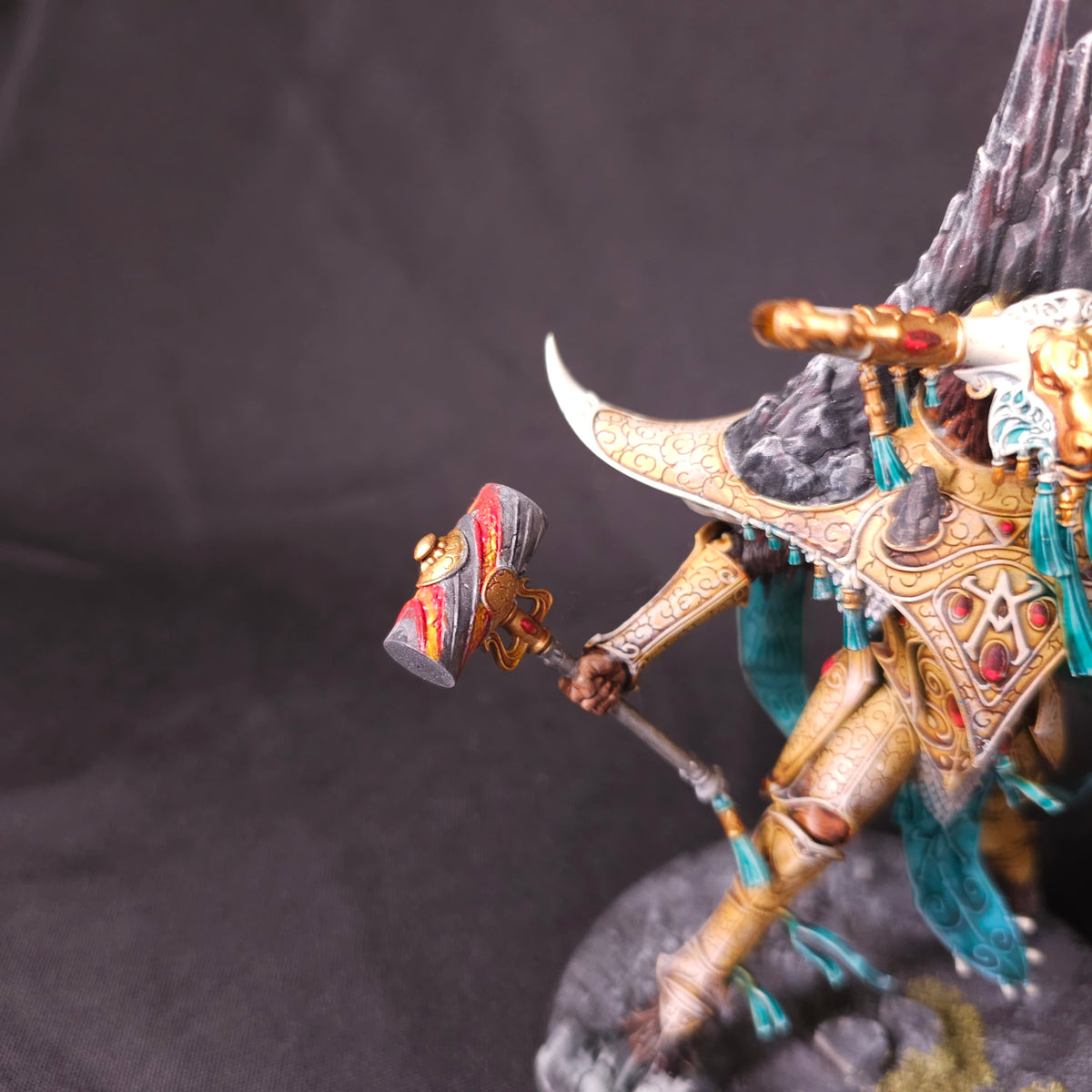 Lumineth Realm-lords - Mountain Spirit Pair - alternate or detail view 5