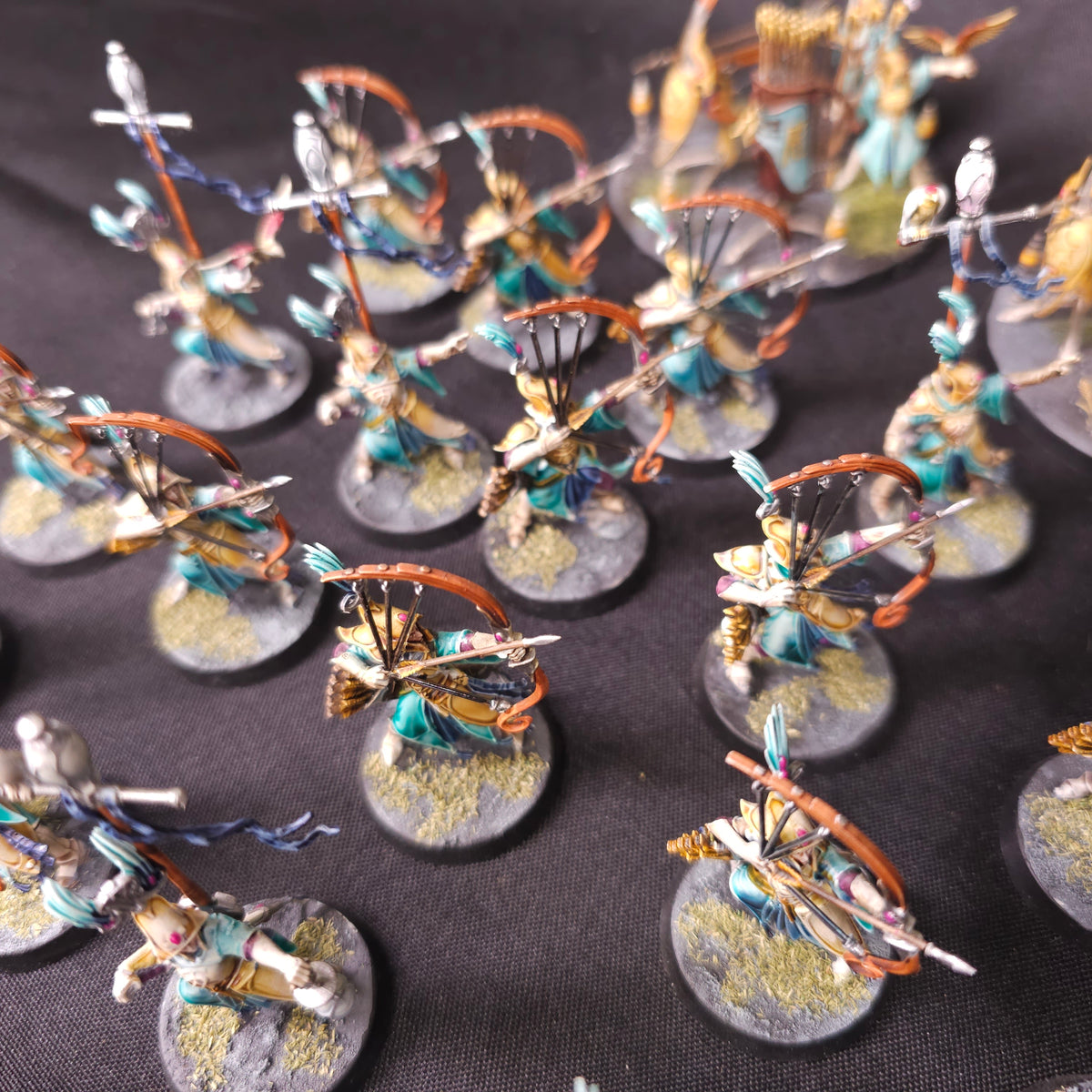 Lumineth Realm-lords - Sentinels and Starshard Ballistas - alternate or detail view 3